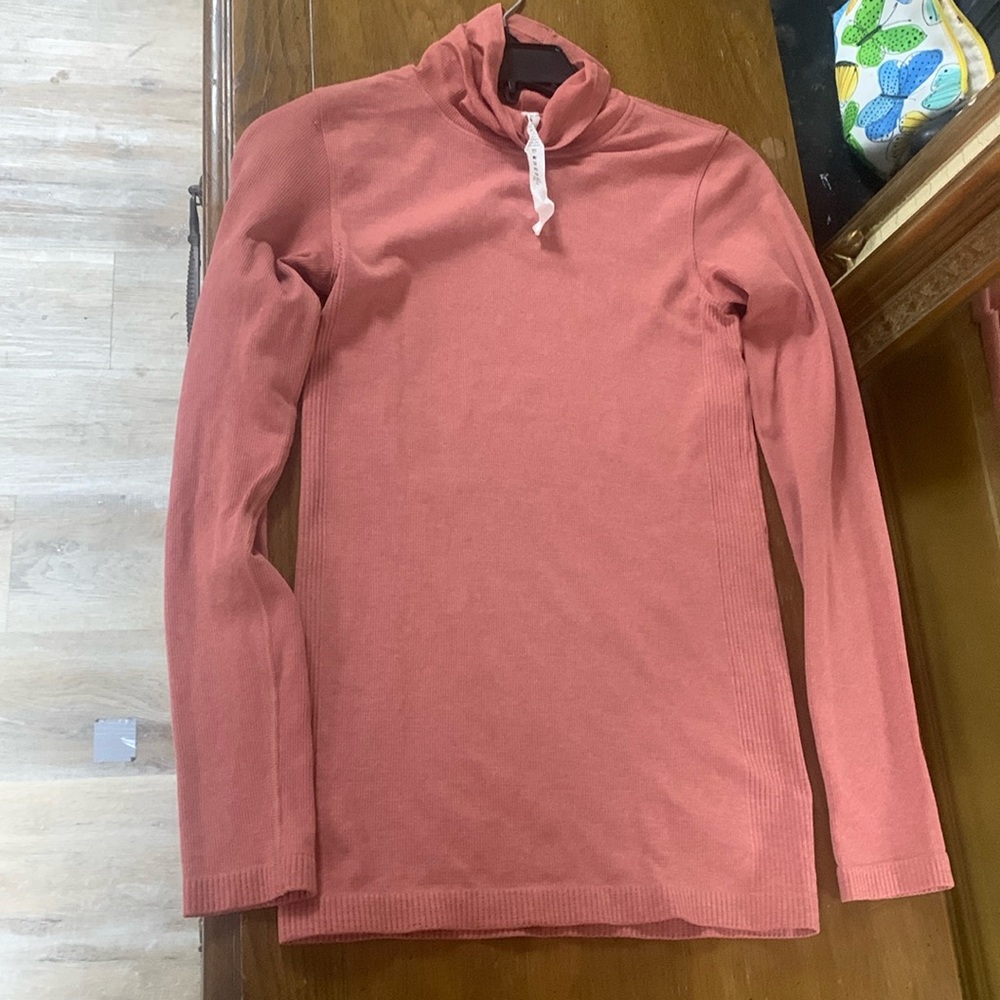 lululemon turtleneck size 6 brick red